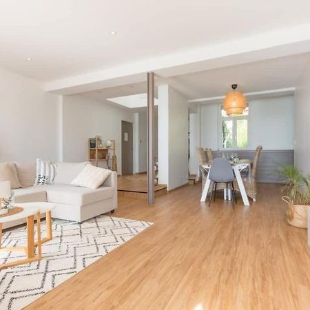 Les Pieds Dans L'Eau - Bel Appartement - Vue Mer Cancale Exteriör bild