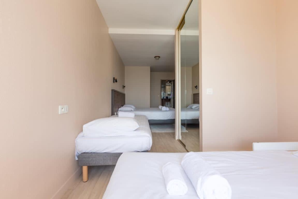 Les Pieds Dans L'Eau - Bel Appartement - Vue Mer Cancale Exteriör bild