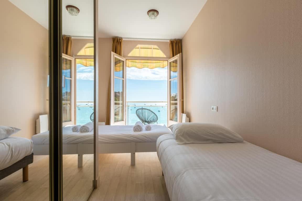 Les Pieds Dans L'Eau - Bel Appartement - Vue Mer Cancale Exteriör bild